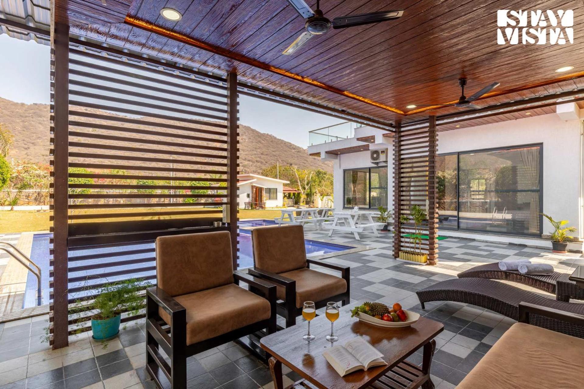 Stayvista'S Bella Dream - Mountain-View With Outdoor Pool, Lawn Featuring A Gazebo & Indoor Games Udaipur Extérieur photo
